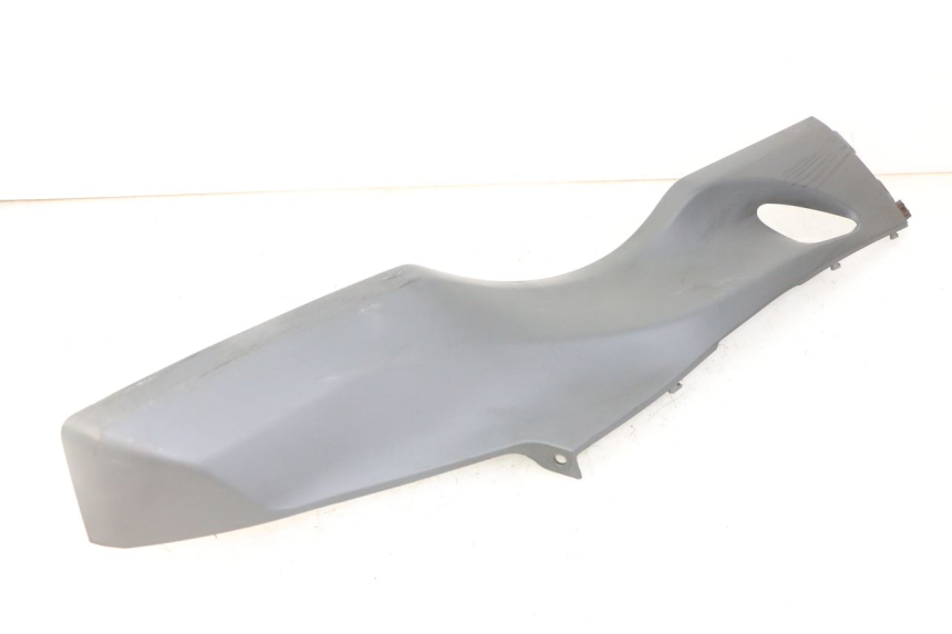 photo de BAJO CARENADO DERECHA SUZUKI UH BURGMAN 125 (2002 - 2006)