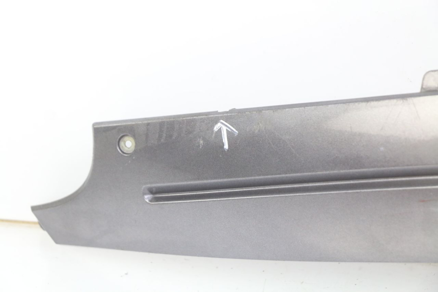 photo de FALDóN LATERAL DERECHO PEUGEOT V-CLIC VCLIC 50 (2007 - 2013) - Zoom sobre los componentes