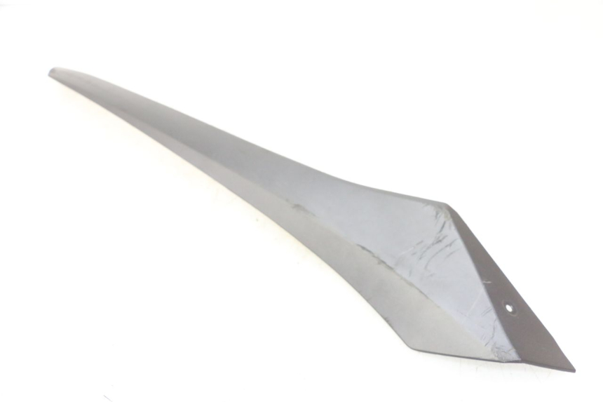 photo de BAJO CARENADO DERECHA YAMAHA XMAX X-MAX 125 (2021 - 2025)