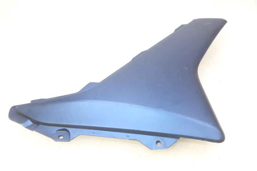 photo de FALDóN LATERAL DERECHO YAMAHA N-MAX NMAX 125 (2017 - 2020)