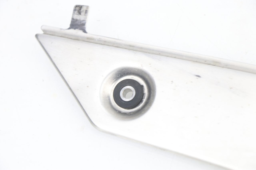 photo de BAJO CARENADO DERECHA YAMAHA YZF R1M R1 M 1000 (2015 - 2020)