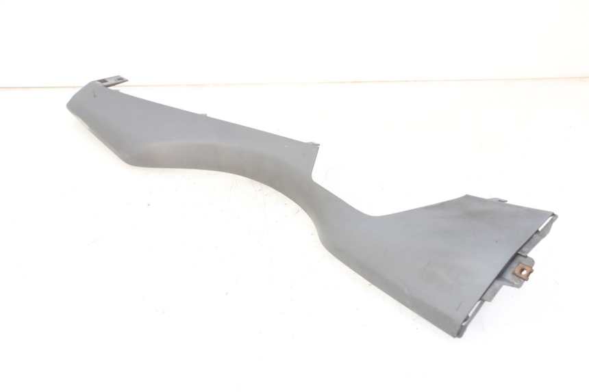 photo de BAJO CARENADO IZQUIERDA SUZUKI BURGMAN 125 (2007 - 2014)