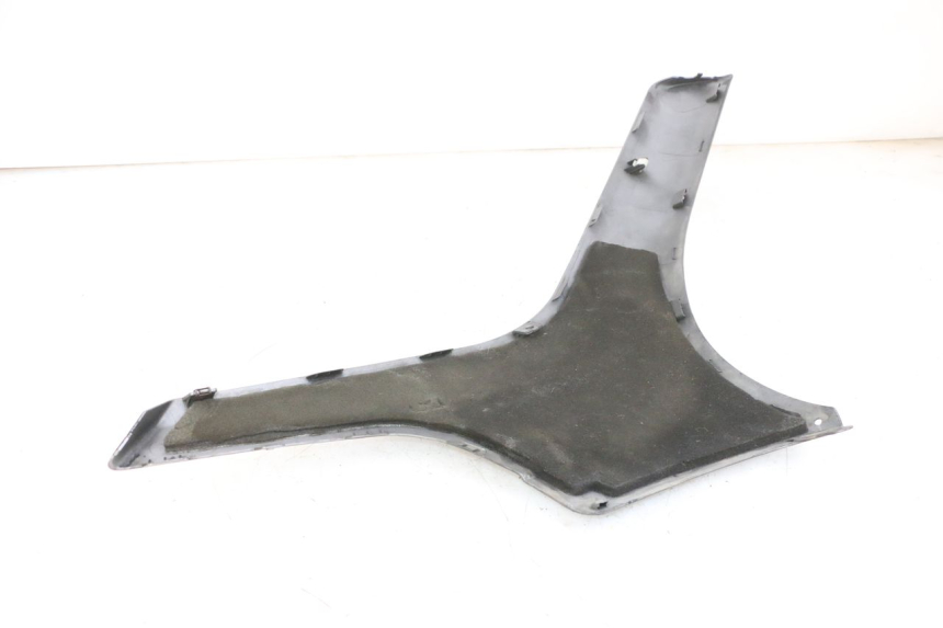 photo de BAJO CARENADO IZQUIERDA SUZUKI BURGMAN 650 (2013 - 2020)