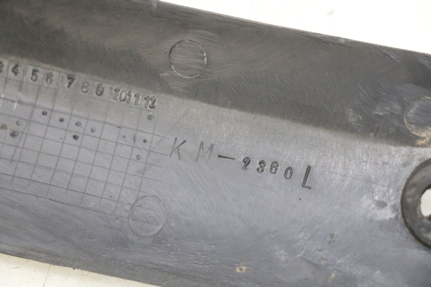 photo de BAJO DE CAJA IZQUIERDA TGB CITY 2 50 (2009 - 2013)