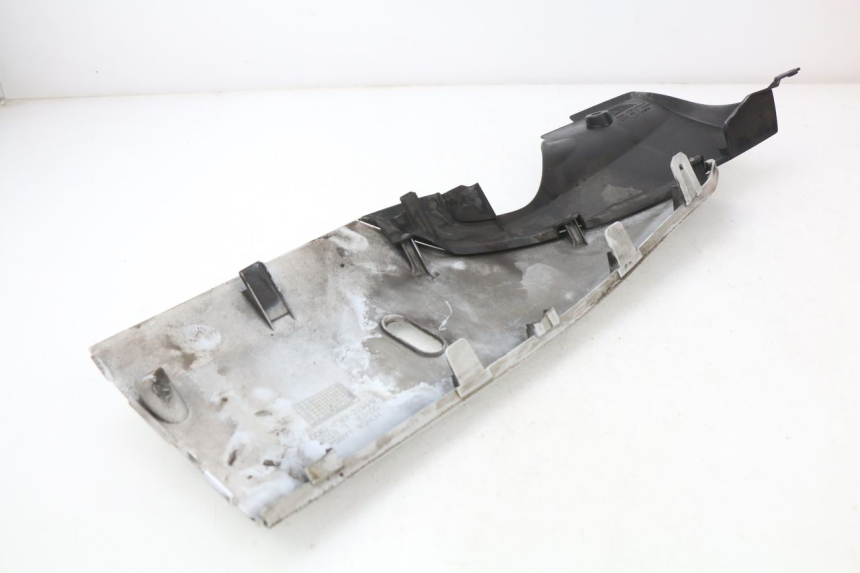 photo de BAJO DE CAJA IZQUIERDA HONDA FES S-WING SWING ABS 125 (2007 - 2015)