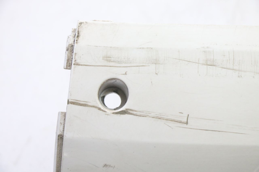 photo de BAJO DE CAJA IZQUIERDA SYM FIDDLE 3 III 125 (2014 - 2020)