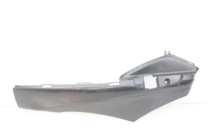 photo de BAJO DE CAJA IZQUIERDA PIAGGIO FLY 4T 50 (2013 - 2017)