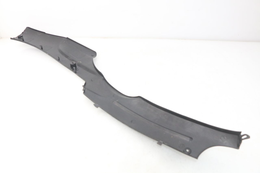 photo de BAJO CARENADO IZQUIERDA FYM STRADA 50 (2007 - 2014)