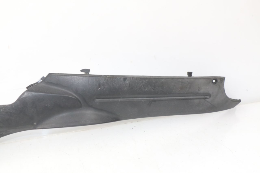 photo de BAJO CARENADO IZQUIERDA FYM STRADA 50 (2007 - 2014)