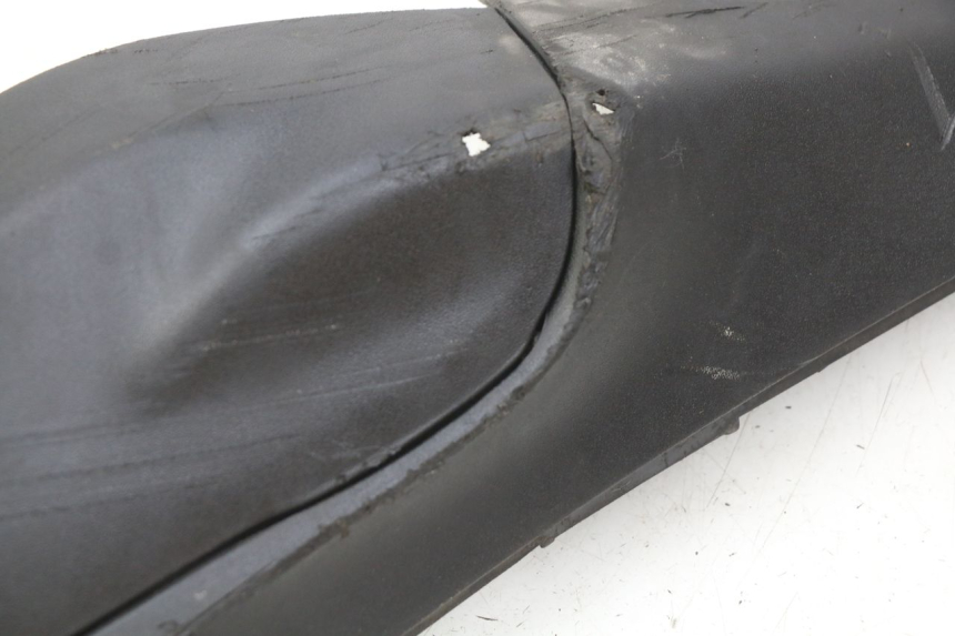 photo de BAJO DE CAJA IZQUIERDA PIAGGIO LIBERTY IGET 4T 50 (2015 - 2020)