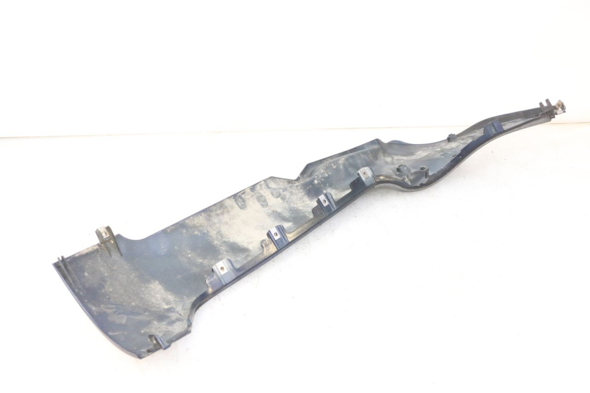 photo de BAJO CARENADO IZQUIERDA PIAGGIO MP3 RL 250 (2007 - 2010)