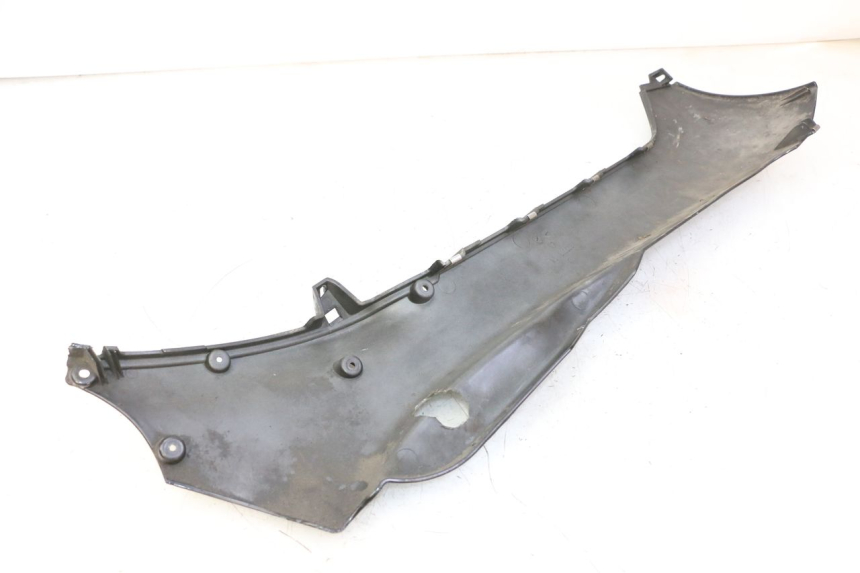 photo de BAJO CARENADO IZQUIERDA PIAGGIO MP3 RL 250 (2007 - 2010)