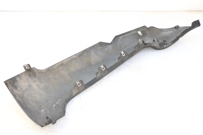 photo de BAJO CARENADO IZQUIERDA PIAGGIO MP3 RL 250 (2007 - 2010)