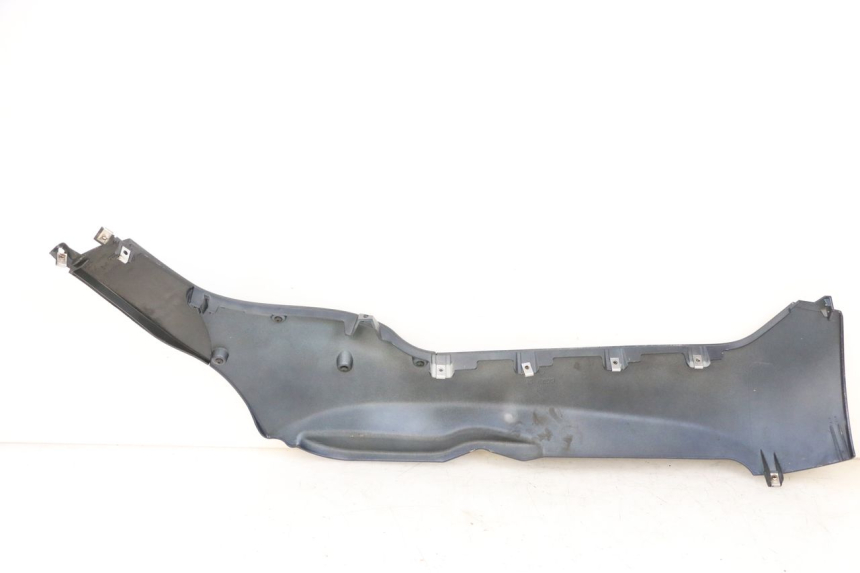 photo de BAJO CARENADO IZQUIERDA PIAGGIO MP3 RL 250 (2007 - 2010) - Estado de la superficie y material