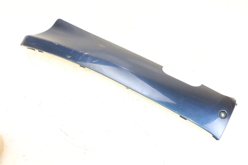 photo de BAJO CARENADO IZQUIERDA JM MOTORS OLDIES GT 4T 50 (2018 - 2025) - Otra vista del artículo