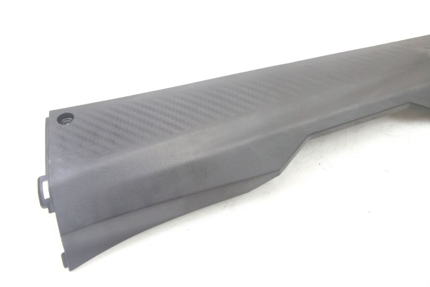 photo de BAJO CARENADO IZQUIERDA SYM ORBIT III 3 4T 50 (2021 - 2025)