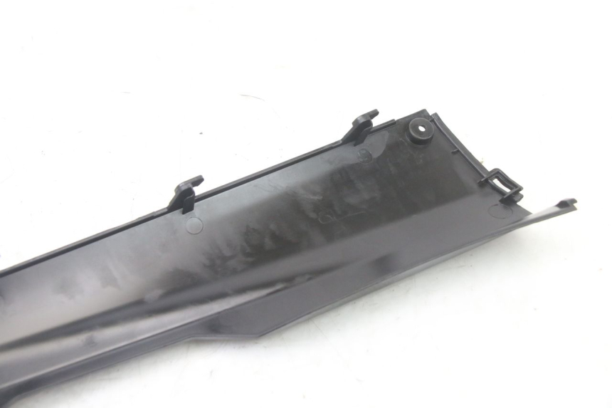 photo de BAJO CARENADO IZQUIERDA SYM ORBIT III 3 4T 50 (2021 - 2025)