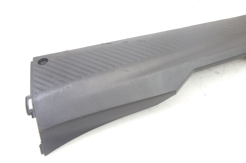 photo de BAJO CARENADO IZQUIERDA SYM ORBIT III 3 4T 50 (2021 - 2025)