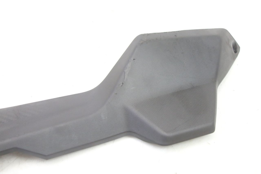 photo de BAJO CARENADO IZQUIERDA SYM ORBIT III 3 4T 50 (2021 - 2025)