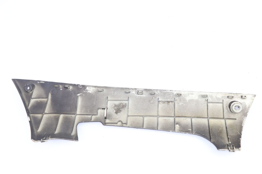 photo de FALDóN IZQUIERDO PEUGEOT KISBEE 4T 50 (2010 - 2017)