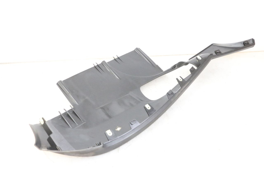photo de BAJO CARENADO IZQUIERDA PEUGEOT SATELIS 125 (2013 - 2018)