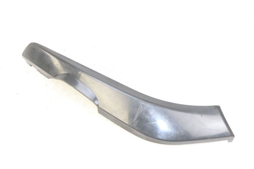 photo de FALDóN IZQUIERDO PIAGGIO BEVERLY 125 (2010 - 2015)