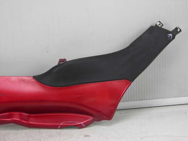 photo de BAJO CARENADO IZQUIERDA PIAGGIO MP3 LT 300 (2010 - 2016)