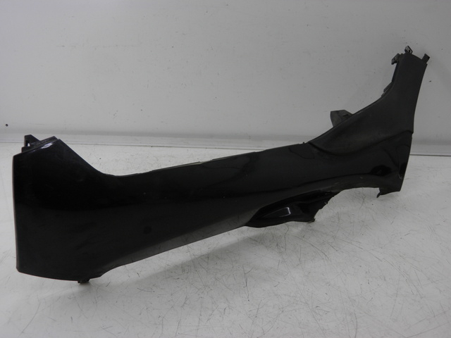photo de BAJO CARENADO IZQUIERDA PIAGGIO MP3 RL 125 (2006 - 2014)