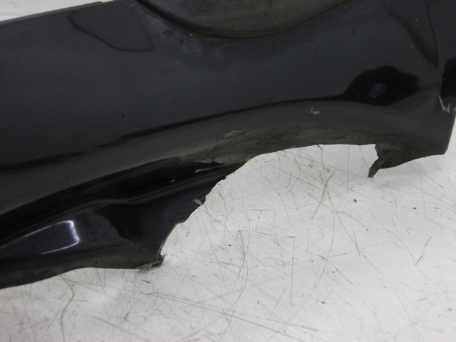 photo de BAJO CARENADO IZQUIERDA PIAGGIO MP3 RL 125 (2006 - 2014)