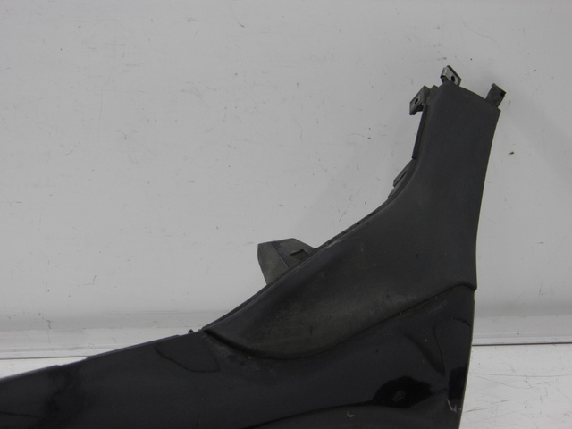 photo de BAJO CARENADO IZQUIERDA PIAGGIO MP3 RL 125 (2006 - 2014)