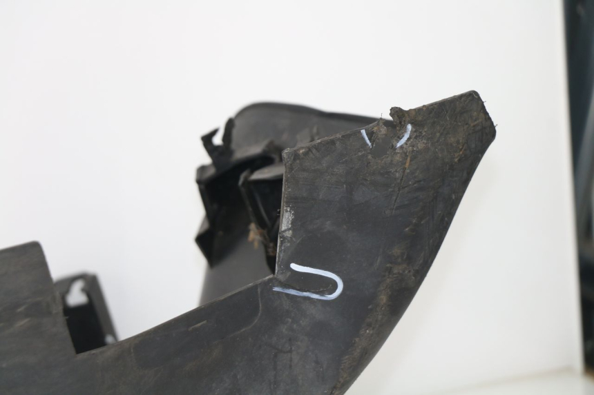 photo de BAJO CARENADO IZQUIERDA RENAULT TWIZY 45 (2012 - 2019)
