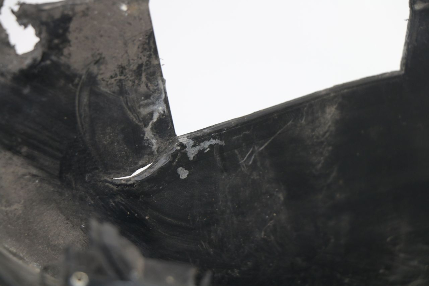 photo de BAJO CARENADO IZQUIERDA RENAULT TWIZY 45 (2012 - 2019)
