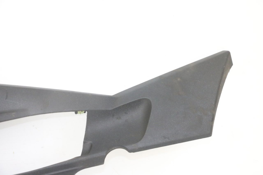 photo de BAJO CARENADO IZQUIERDA PEUGEOT SATELIS 125 (2013 - 2018)
