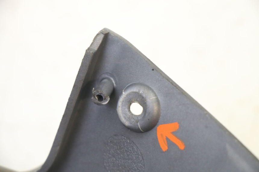 photo de BAJO CARENADO IZQUIERDA PEUGEOT SATELIS 250 (2006 - 2012)