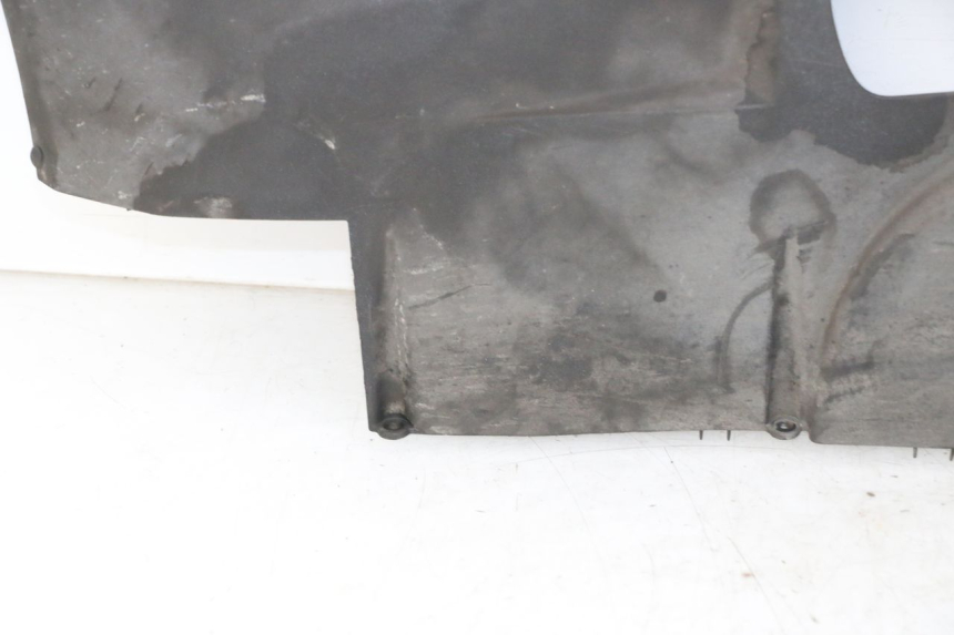 photo de BAJO CARENADO IZQUIERDA PEUGEOT SATELIS 125 (2013 - 2018)