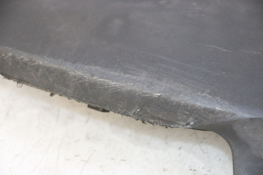 photo de BAJO CARENADO IZQUIERDA PEUGEOT SATELIS 125 (2013 - 2018)