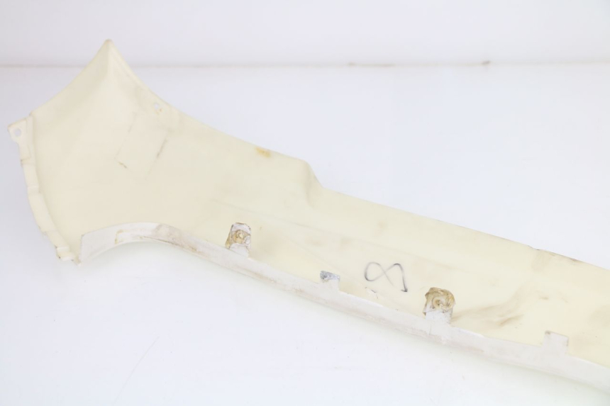 photo de BAJO CARENADO IZQUIERDA RAZZO STEED 125 (2012 - 2018)
