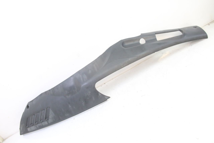 photo de BAJO CARENADO IZQUIERDA PIAGGIO SUPER LX 125 (2000 - 2003)