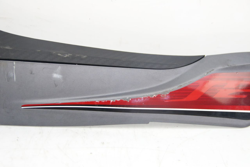 photo de BAJO DE CAJA IZQUIERDA SYM JET 4 4T 50 (2018 - 2021)