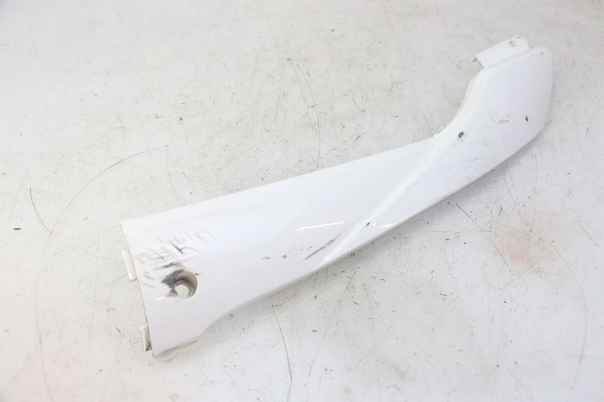 photo de BAJO CARENADO IZQUIERDA PEUGEOT TWEET PRO CARGO 50 (2018 - 2020)