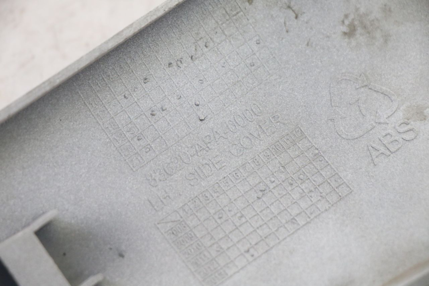 photo de BAJO CARENADO IZQUIERDA PEUGEOT TWEET PRO EFI 4T 50 (2021 - 2022)