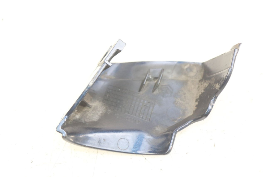 photo de BAJO DE CAJA IZQUIERDA PIAGGIO VESPA LXV 125 (2006 - 2009)