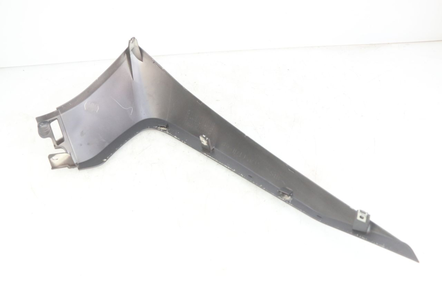 photo de BAJO CARENADO IZQUIERDA YAMAHA X-MAX XMAX 125 (2010 - 2014)