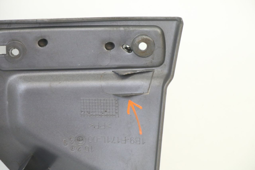 photo de FALDóN IZQUIERDO YAMAHA XMAX X-MAX 125 (2006 - 2009)