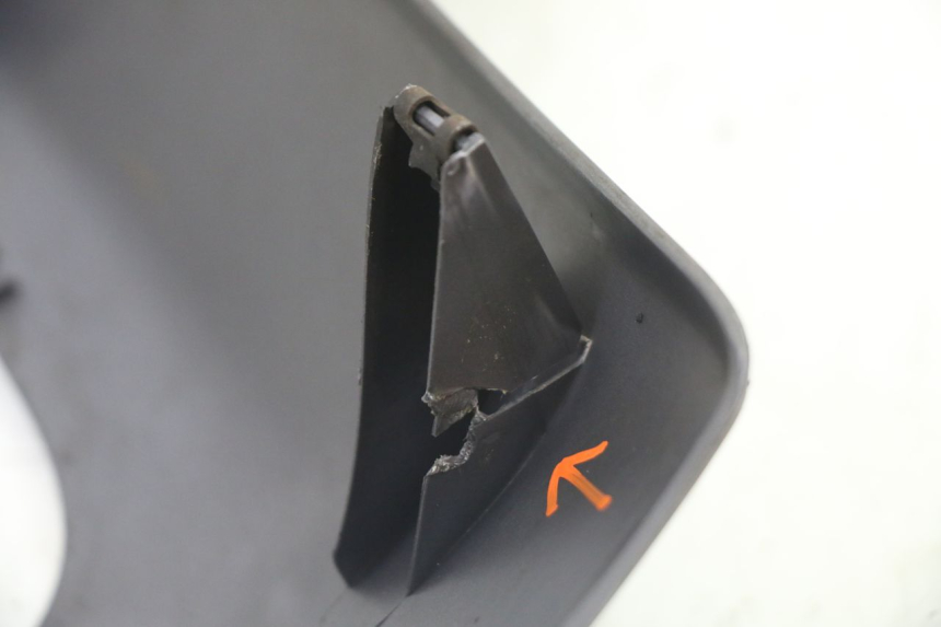 photo de FALDóN IZQUIERDO YAMAHA XMAX X-MAX 125 (2006 - 2009)