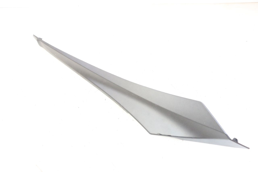 photo de BAJO CARENADO IZQUIERDA YAMAHA XMAX X-MAX 125 (2021 - 2025)