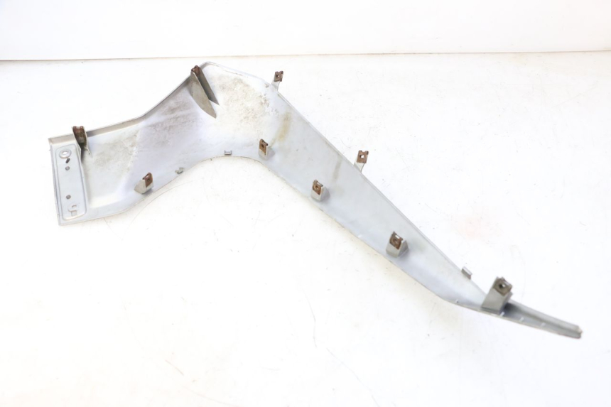 photo de BAJO CARENADO IZQUIERDA YAMAHA X-MAX XMAX 250 (2006 - 2009)