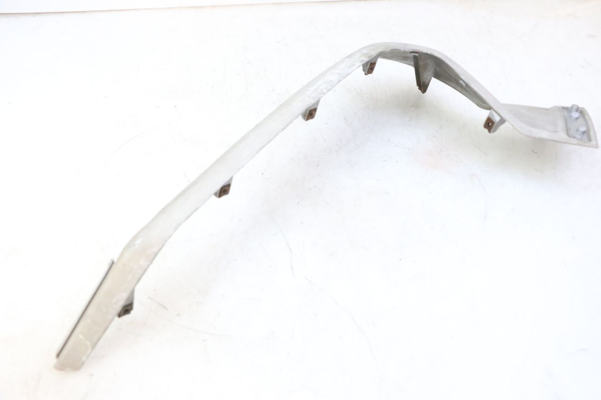 photo de BAJO CARENADO IZQUIERDA YAMAHA X-MAX XMAX 250 (2006 - 2009)