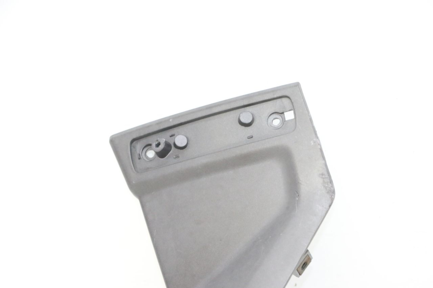 photo de FALDóN IZQUIERDO YAMAHA XMAX X-MAX 125 (2006 - 2009) - Recambio usado revisado