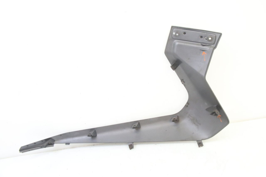 photo de FALDóN IZQUIERDO YAMAHA XMAX X-MAX 125 (2006 - 2009)